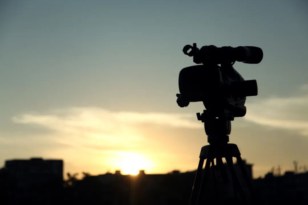 图片[2]-又“土”又“上头”，短剧怎么就火了？-免费短剧