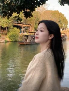 『余茵』短剧共27部-免费短剧